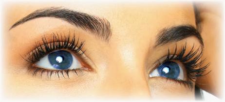 Melissarae_perfect_eyebrows.jpg